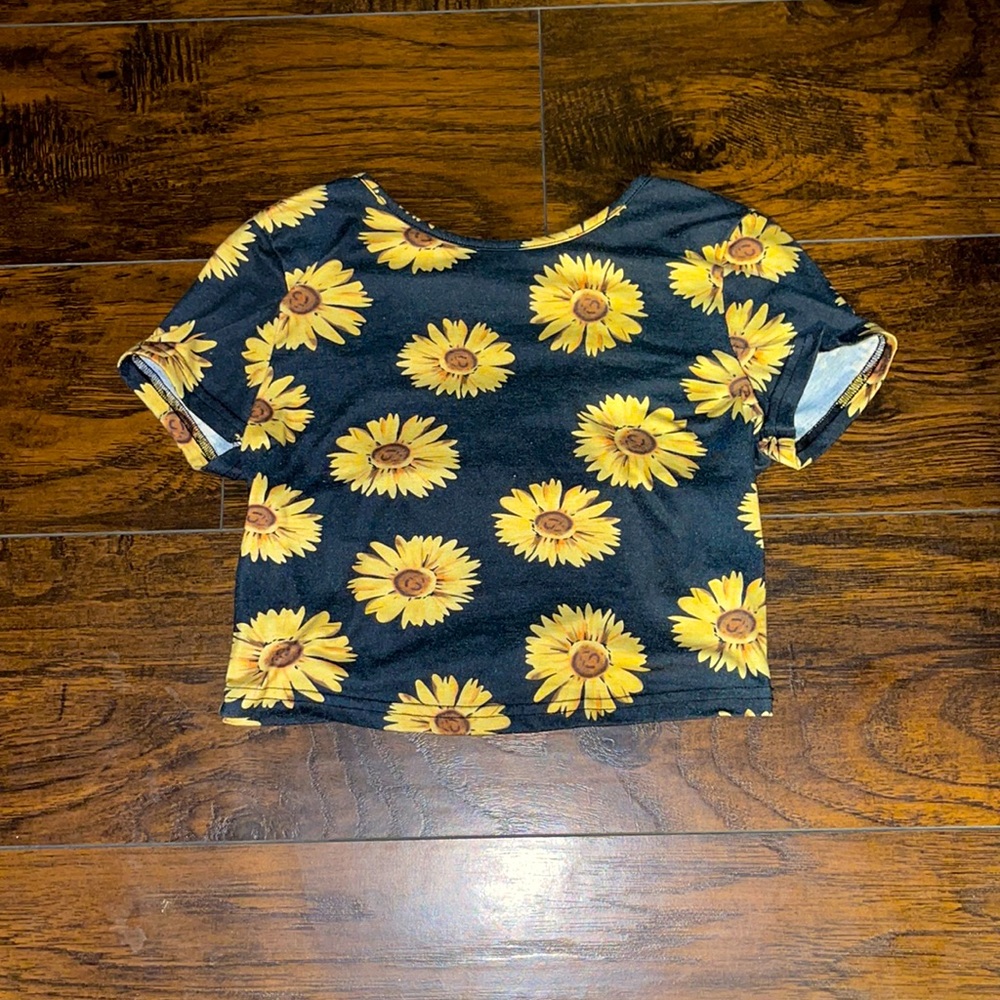 shein sunflower crop top